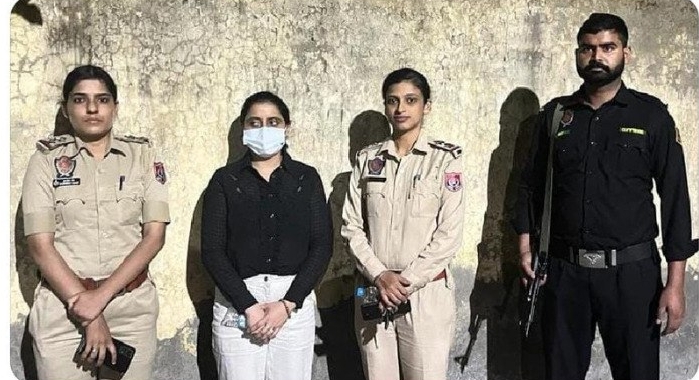 Punjab police arrested woman accomplice of Deepak Tinu